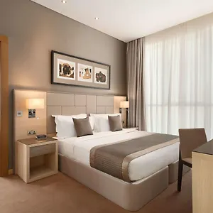 **** מלון Tryp By Wyndham Center איחוד האמירויות הערביות